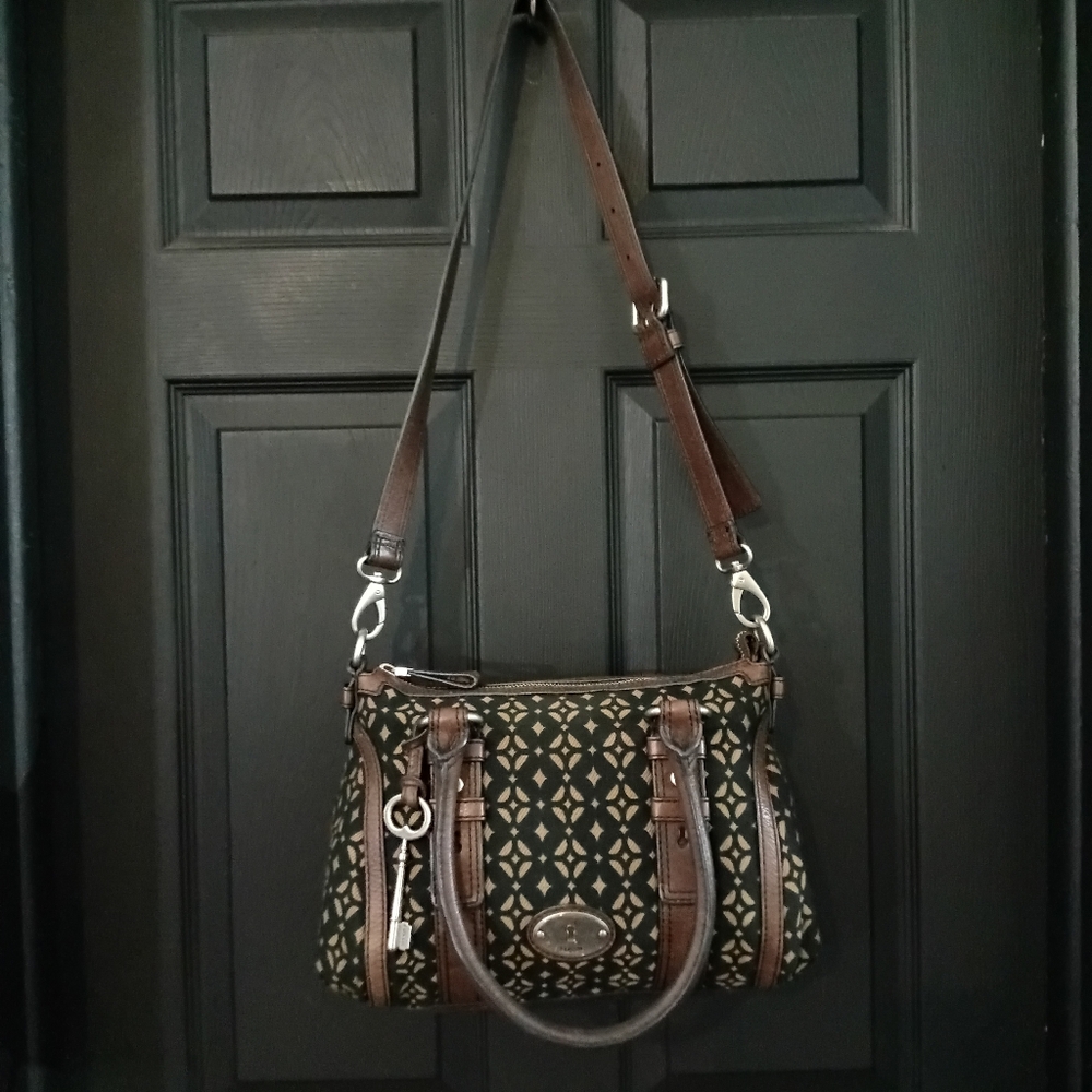 Fossil Maddox Signature Satchel - image 2